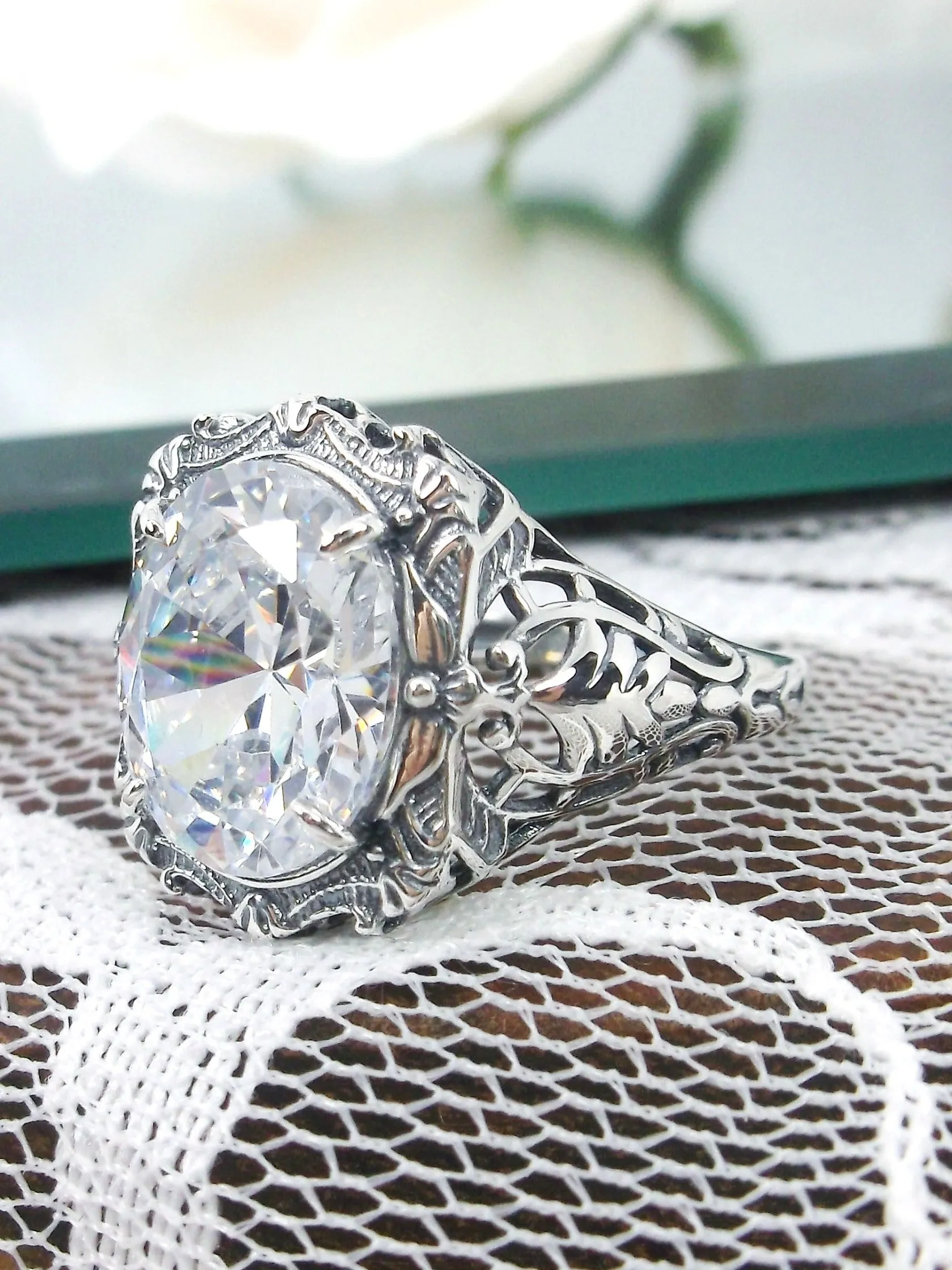Sparkling White CZ Ring, Oval Art Nouveau Style, Vintage Sterling Silver Filigree Ring, Beauty Ring, D229