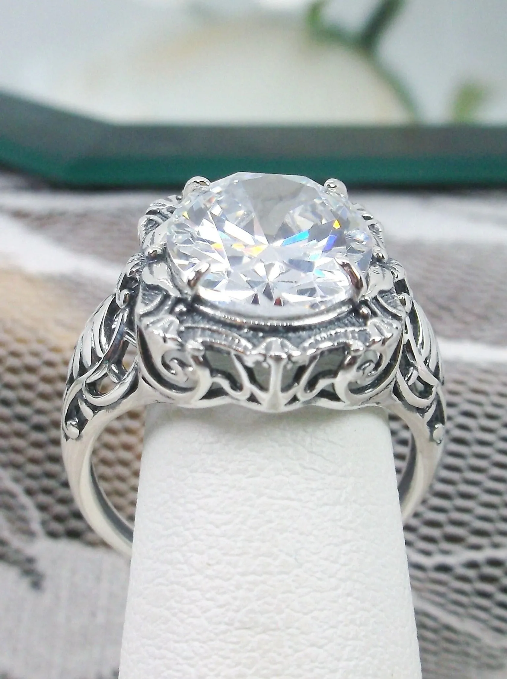Sparkling White CZ Ring, Oval Art Nouveau Style, Vintage Sterling Silver Filigree Ring, Beauty Ring, D229