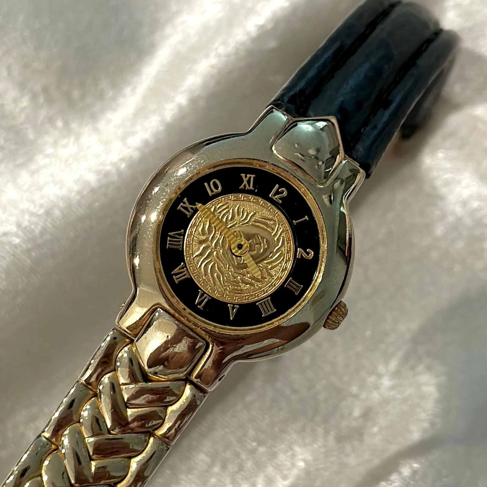 VINTAGE VERSACE WATCH